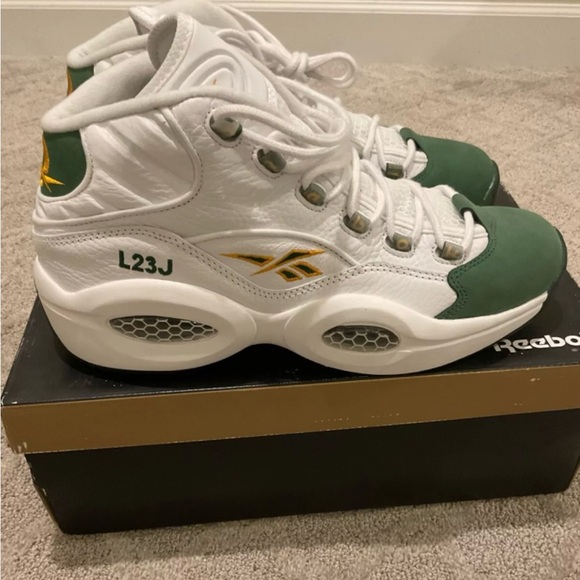 Reebok White and Green Sneakers main image 4